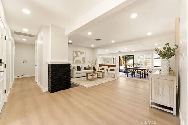 6313 Melvin, Tarzana, CA 91335
