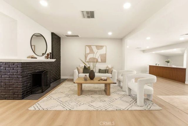 6313 Melvin, Tarzana, CA 91335