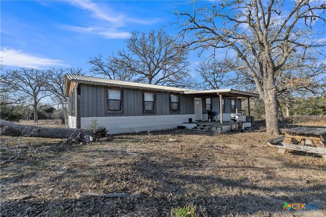 895 Patterson Road, Flatonia, TX 78941