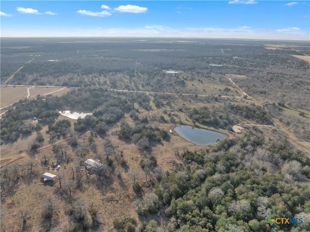 895 Patterson Road, Flatonia, TX 78941