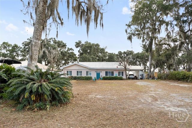 1214 Shell Point Road NE, Townsend, GA 31331