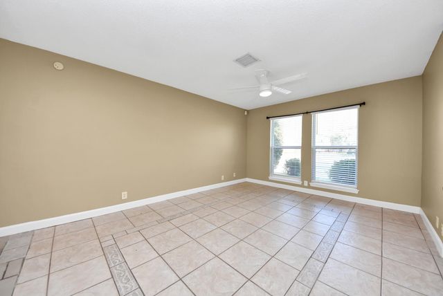 11123 Hazelhurst Drive, Houston, TX 77043