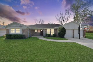 11123 Hazelhurst Drive, Houston, TX 77043