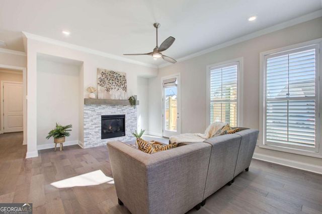 1026 Cagle Creek OVLK, Canton, GA 30115