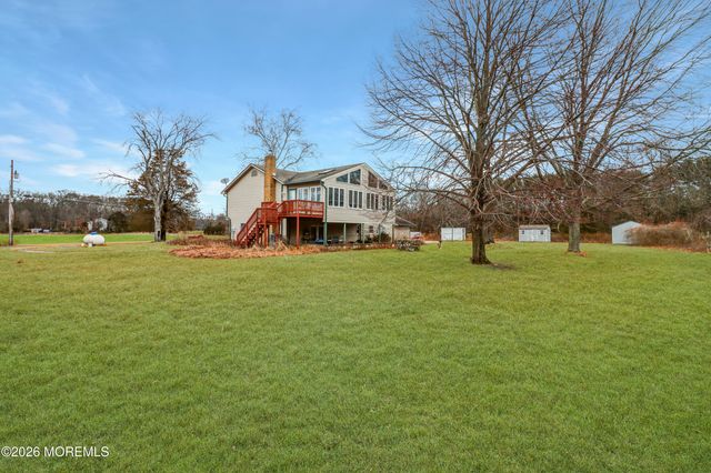 170-174 W Millstream Road, Cream Ridge, NJ 08514