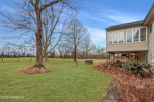 170-174 W Millstream Road, Cream Ridge, NJ 08514