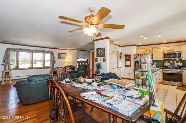 170-174 W Millstream Road, Cream Ridge, NJ 08514