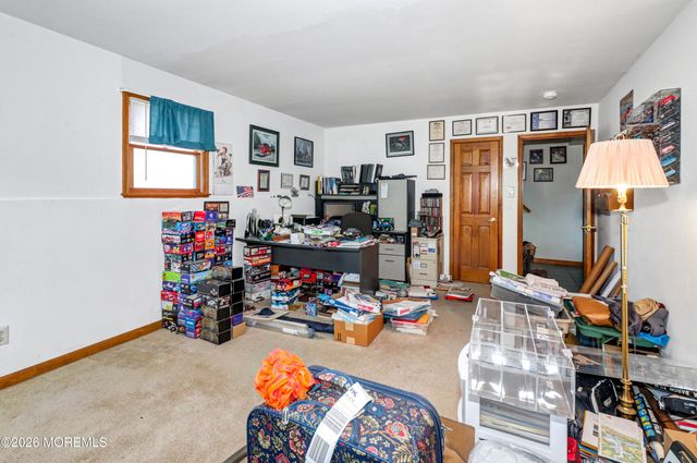 170-174 W Millstream Road, Cream Ridge, NJ 08514