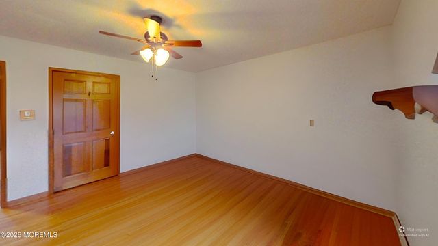 170-174 W Millstream Road, Cream Ridge, NJ 08514