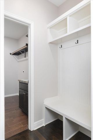 6992 141st Street, Basehor, KS 66007