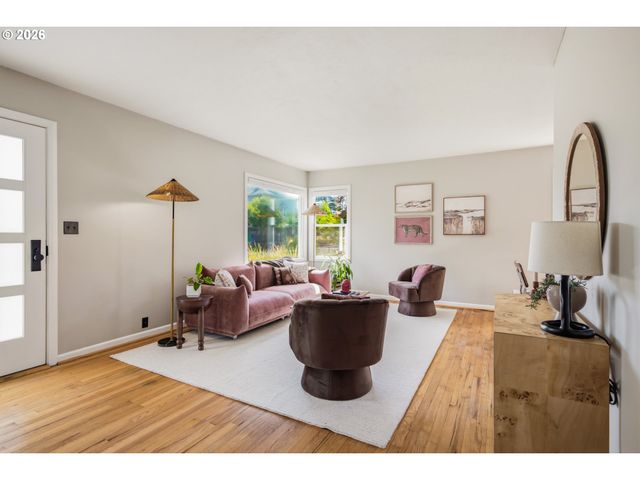 1233 Ne 76TH Ave, Portland, OR 97213