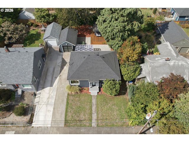 1233 Ne 76TH Ave, Portland, OR 97213