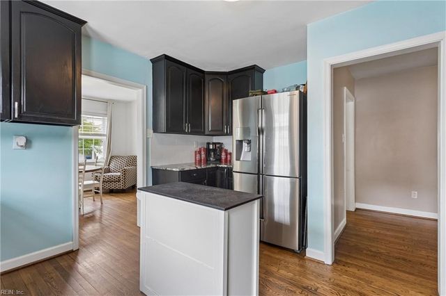 25 Lodge RD, Poquoson, VA 23662