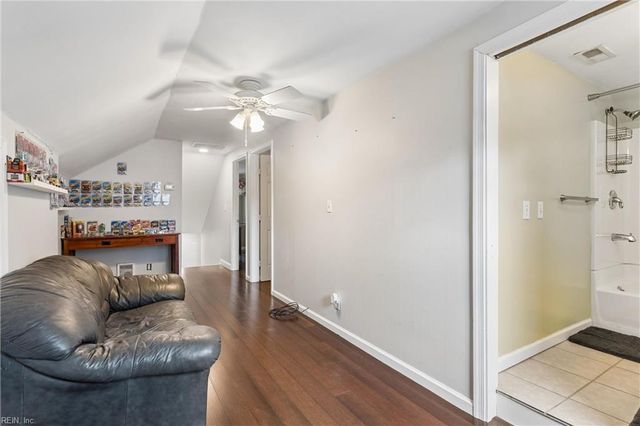 25 Lodge RD, Poquoson, VA 23662