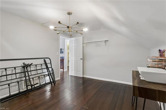 25 Lodge RD, Poquoson, VA 23662