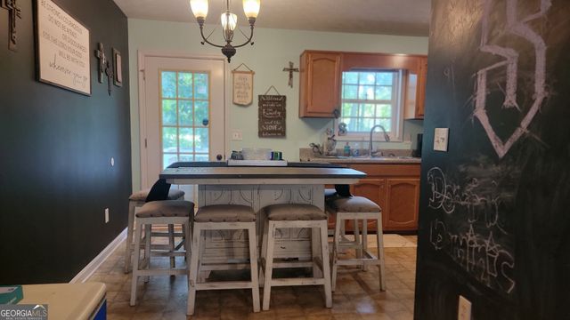 124 Taylors Lane, Carrollton, GA 30117