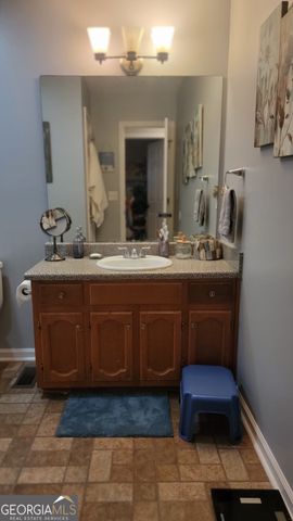 124 Taylors Lane, Carrollton, GA 30117