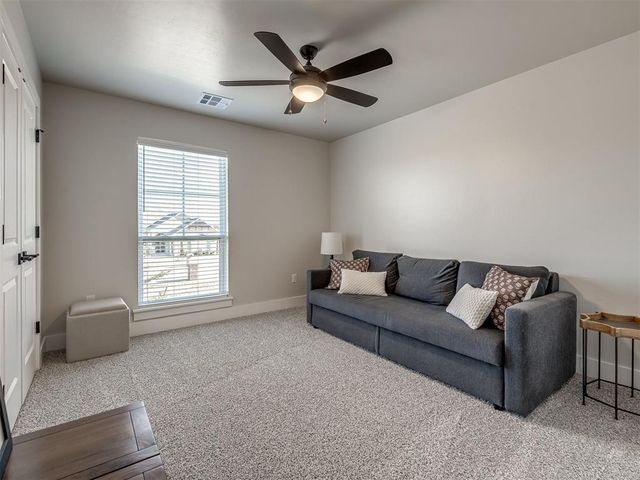 4065 Great Redwood Road, Norman, OK 73072