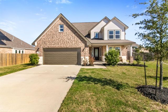 13510 Fallbrook Circle, Mont Belvieu, TX 77535