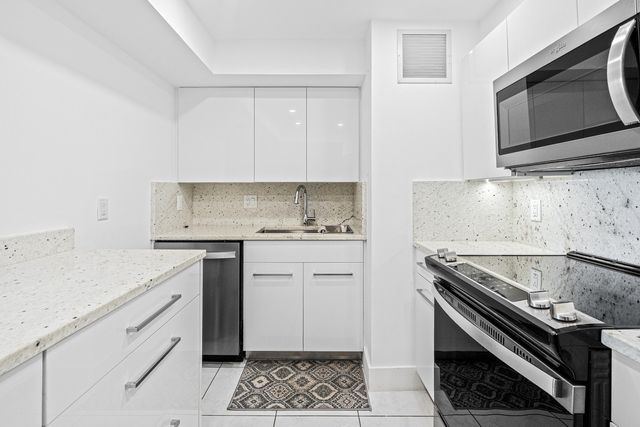 525 N Ocean Boulevard D, Pompano Beach, FL 33062