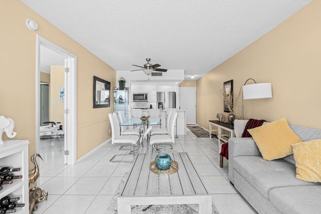 525 N Ocean Boulevard D, Pompano Beach, FL 33062