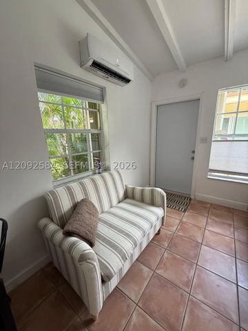 1018 W 47th St 1, Miami Beach, FL 33140
