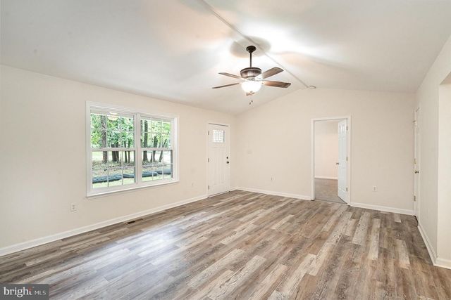 114 DRAGOON DR, Montross, VA 22520