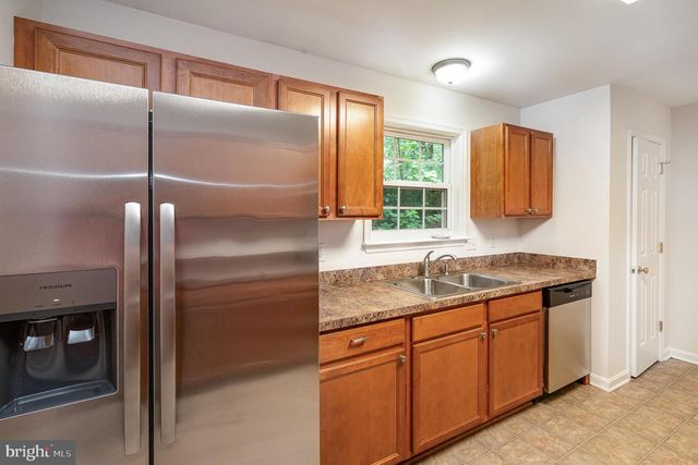 114 DRAGOON DR, Montross, VA 22520