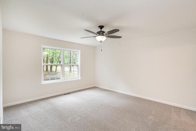 114 DRAGOON DR, Montross, VA 22520