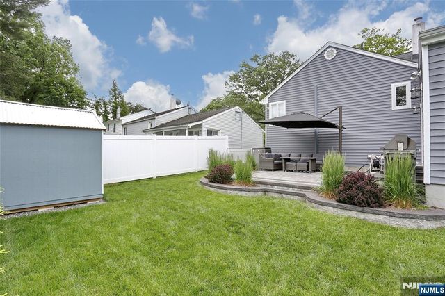 616 Bogert Road, River Edge, NJ 07661