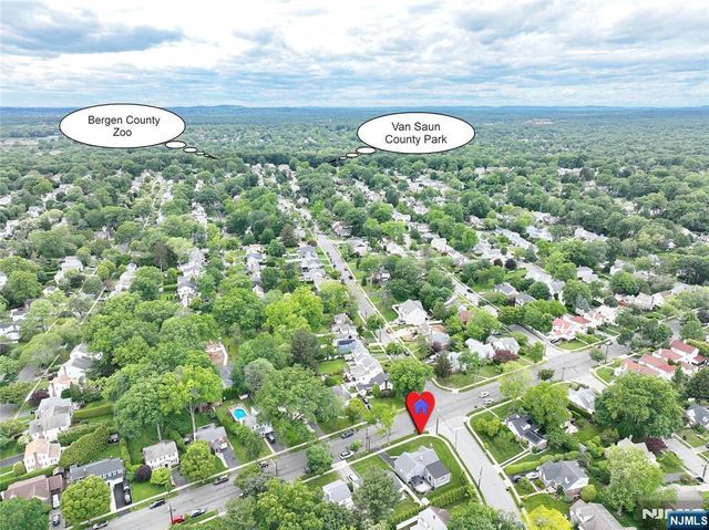 616 Bogert Road, River Edge, NJ 07661