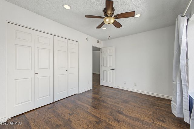 4828 W ORANGEWOOD Avenue 202, Glendale, AZ 85301