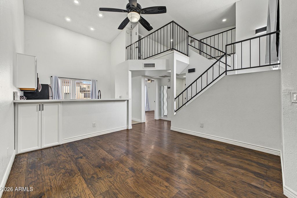 4828 W ORANGEWOOD Avenue 202, Glendale, AZ 85301 — photo 2