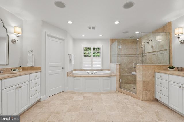 7009 LOCH LOMOND DR, Bethesda, MD 20817