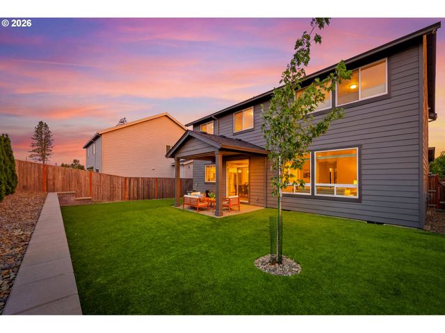 10583 Se LEOPARD Ln, Damascus, OR 97089