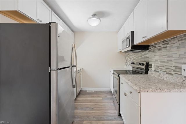 1035 Willingham ST, Norfolk, VA 23505