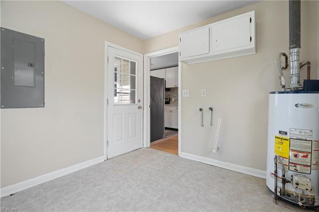 1035 Willingham ST, Norfolk, VA 23505