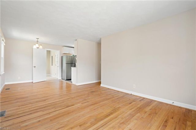 1035 Willingham ST, Norfolk, VA 23505
