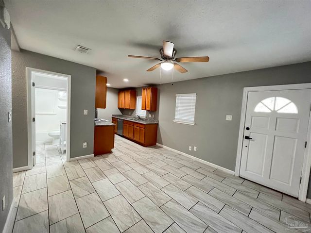 1200 Paulding Ave A, Pensacola, FL 32507