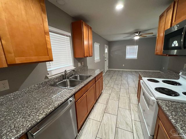 1200 Paulding Ave A, Pensacola, FL 32507