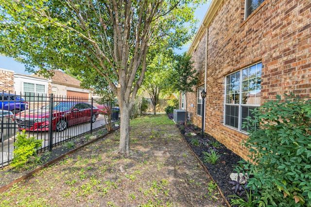 1213 Vistawood Drive, Mansfield, TX 76063