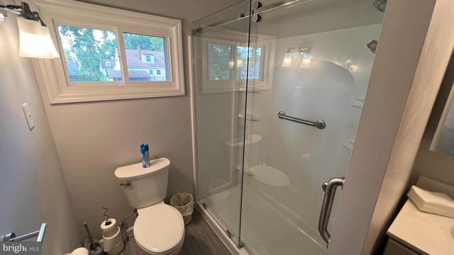 7 WRIGHT AVE, Stratford, NJ 08084