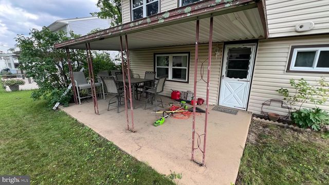 7 WRIGHT AVE, Stratford, NJ 08084