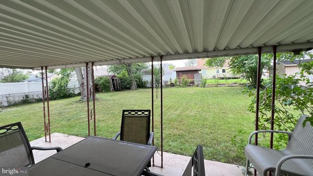 7 WRIGHT AVE, Stratford, NJ 08084