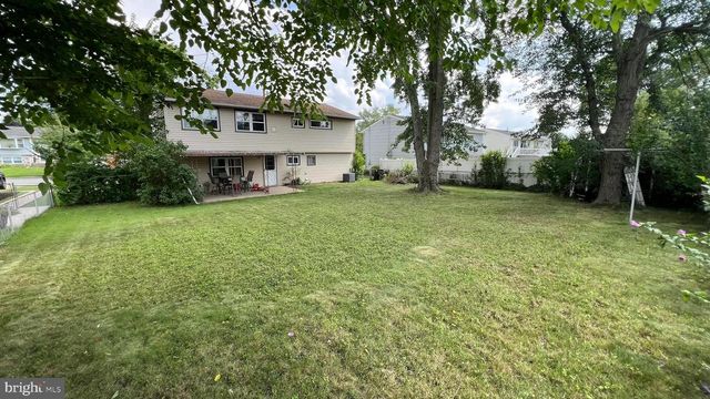 7 WRIGHT AVE, Stratford, NJ 08084