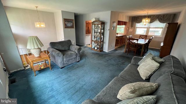 7 WRIGHT AVE, Stratford, NJ 08084