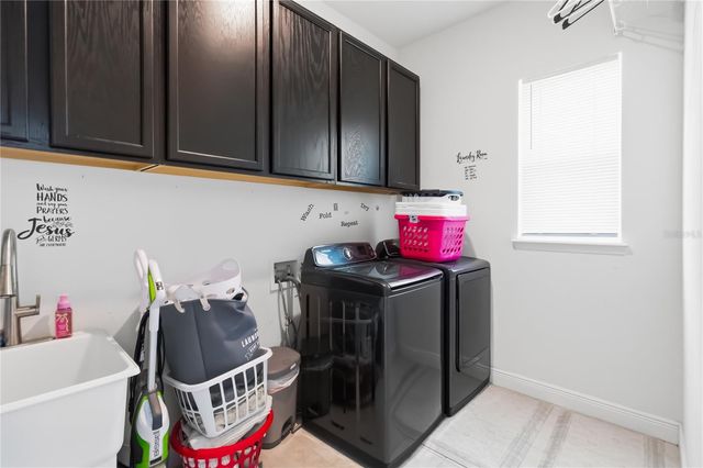 659 RED HAVEN LANE, Oviedo, FL 32765