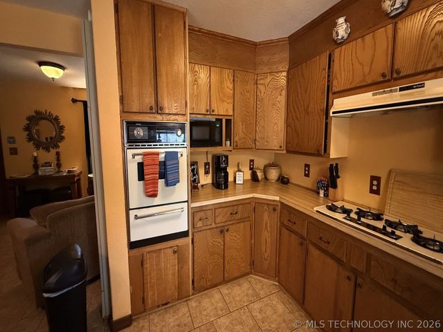 13288 Cardinal, Kingston, OK 73439