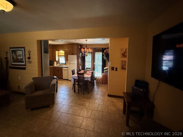 13288 Cardinal, Kingston, OK 73439