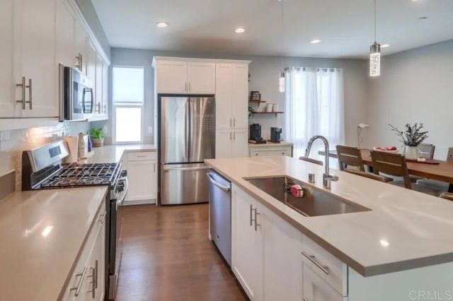 2140 Stellar Way 4, Chula Vista, CA 91915